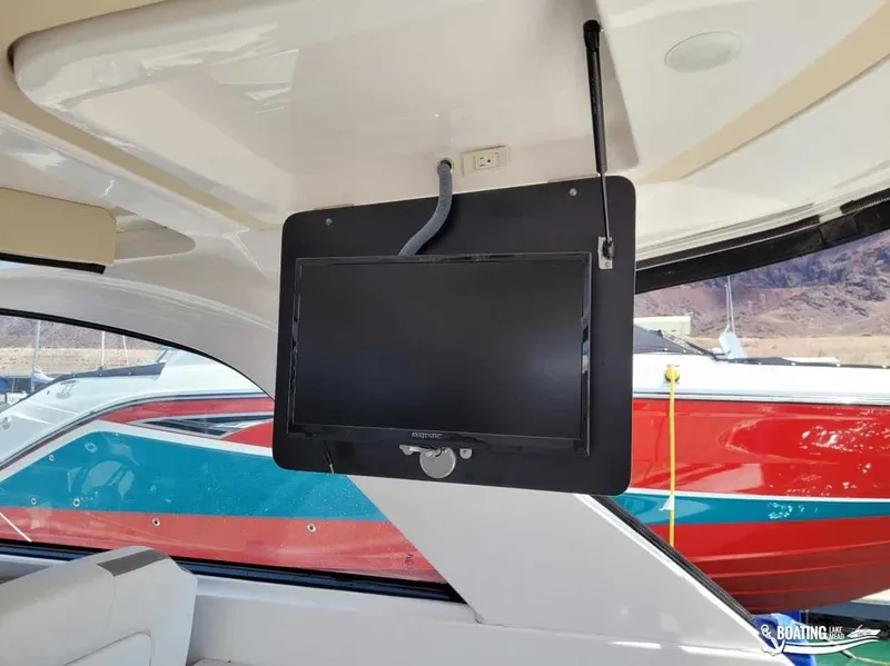 Slide: The Image of Regal 35 Sport Coupe 2019 - 39