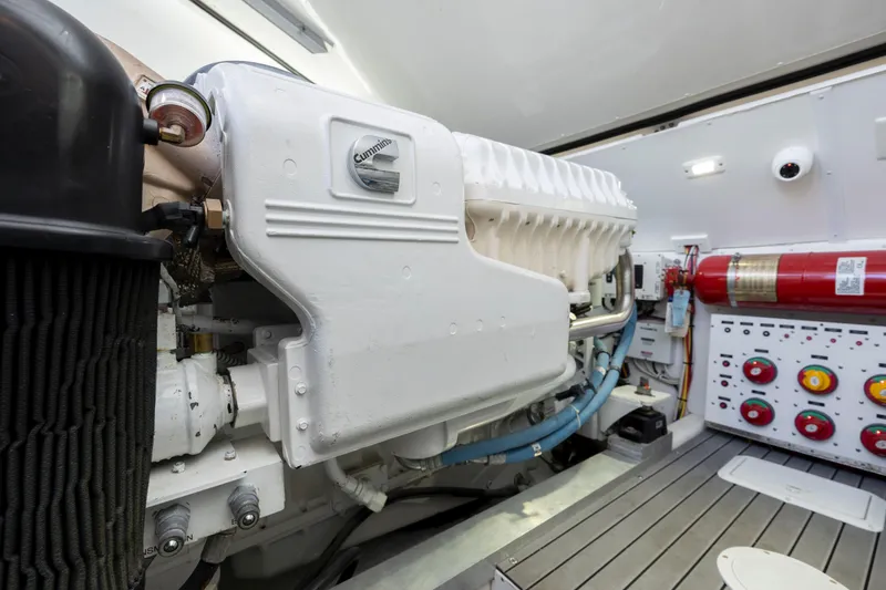 Slide: The Image of Engine room of a 2019 Albemarle 410 Express Fisherman boat. - 49
