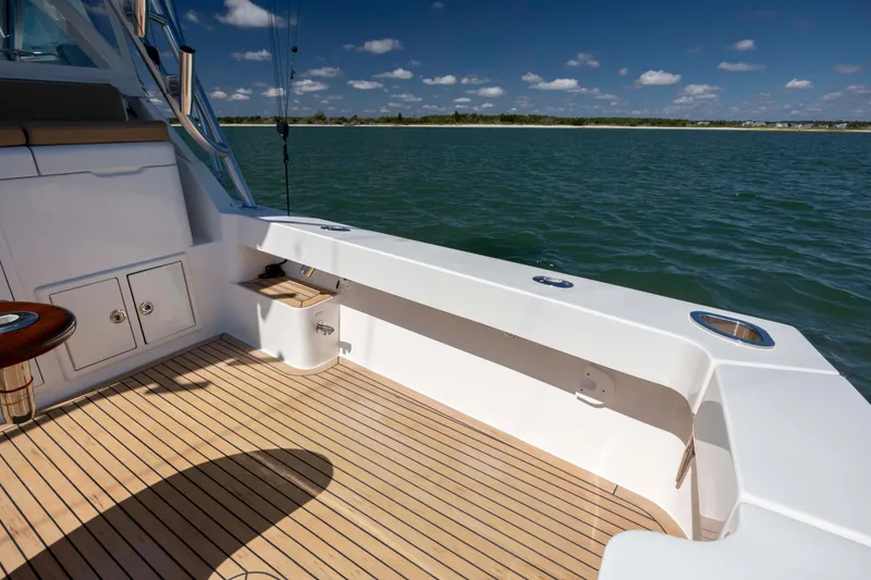 Slide: The Image of Albemarle 410 Express Fisherman 2019 - 63