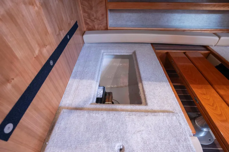 Slide: The Image of Albemarle 410 Express Fisherman 2019 - 87