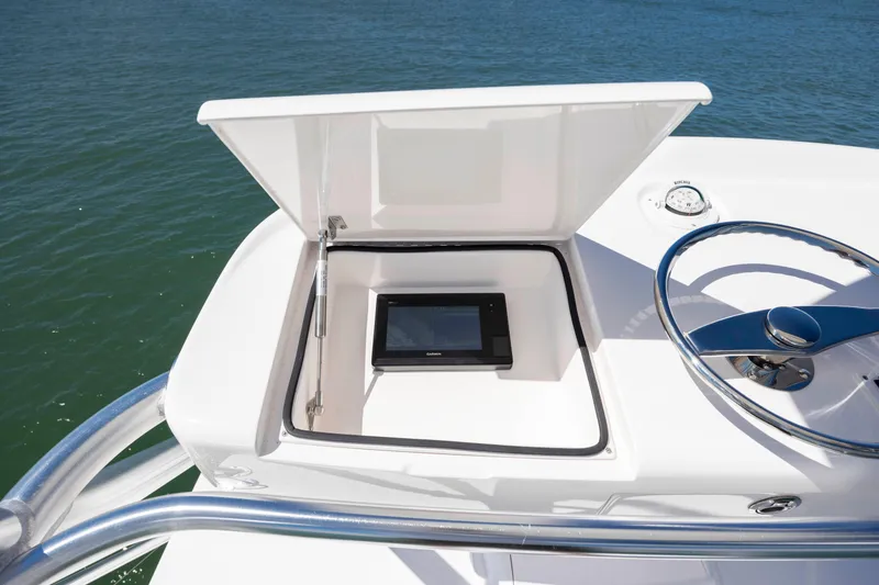 Slide: The Image of Albemarle 410 Express Fisherman 2019 - 94