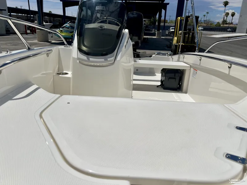 Slide: The Image of Boston Whaler 130SS 2027 - 5
