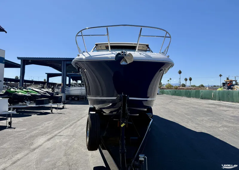 Slide: The Image of Sea Ray 320 Sundancer 2026 - 6