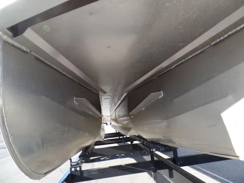Slide: The Image of Underside view of 2017 JC Sporttoon 28TT pontoon boat. - 33