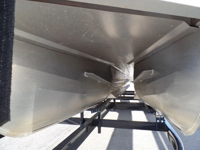 Slide: The Image of 2017 JC Sporttoon 28TT pontoon boat underside view. - 34