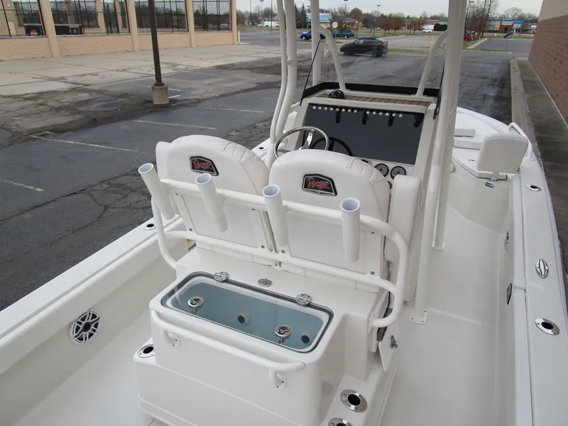 Ranger 2510 Bay 2024 for Sale | MarineSource