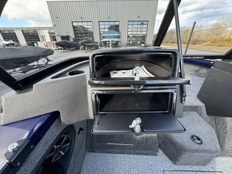 Slide: The Image of 2024 Tracker Targa™ V-18 Combo boat interior storage compartments. - 18