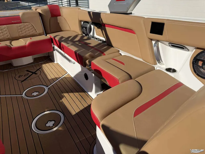 Slide: The Image of MasterCraft X24 2023 - 9