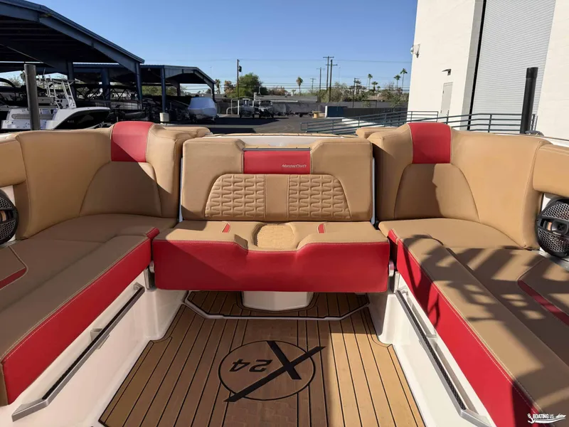 Slide: The Image of MasterCraft X24 2023 - 8