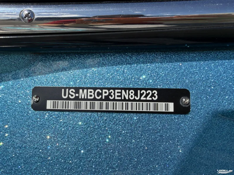 Slide: The Image of MasterCraft XSTAR S 2023 - 22