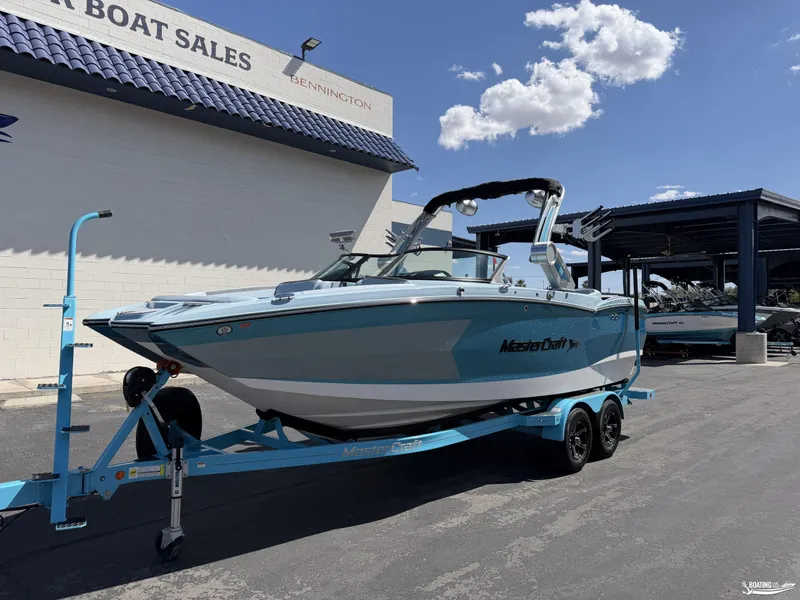 Slide: The Image of MasterCraft XSTAR S 2023 - 2
