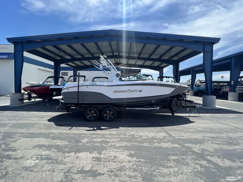 The Image of MasterCraft XT22 2023 - 0