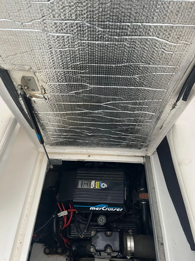 Slide: The Image of Engine compartment of a 2000 Cruisers Yachts 3375 Express with MerCruiser engine. - 20