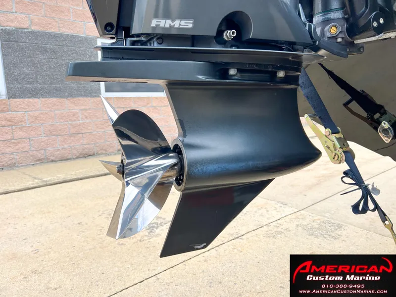 Slide: The Image of MTI 390X 2022 outboard motor with propeller, American Custom Marine. - 22