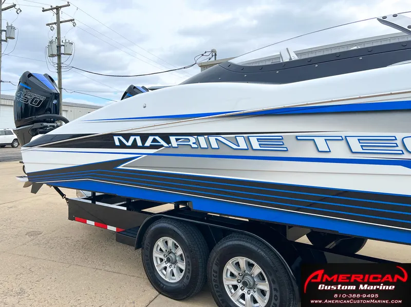 Slide: The Image of MTI 390X 2022 boat on trailer, American Custom Marine. - 9