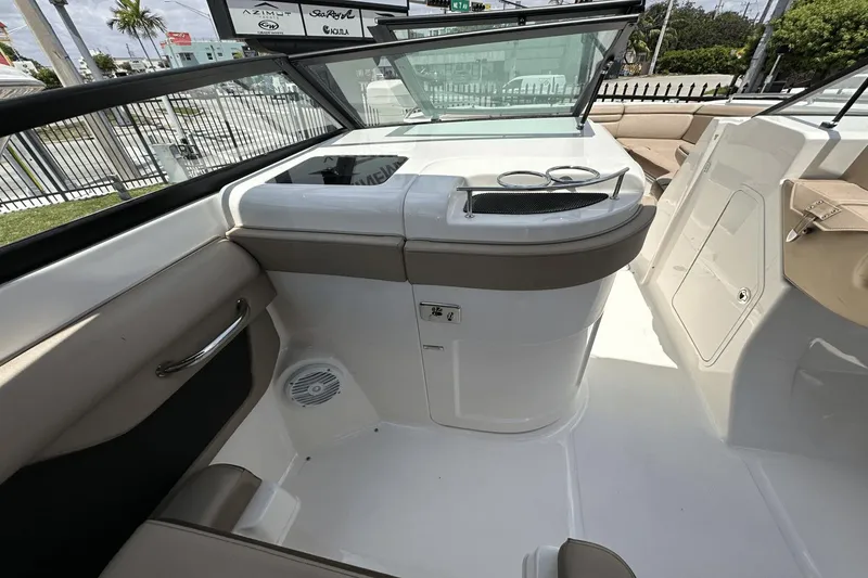 Slide: The Image of Sea Ray 290SDX-OB 2017 - 11