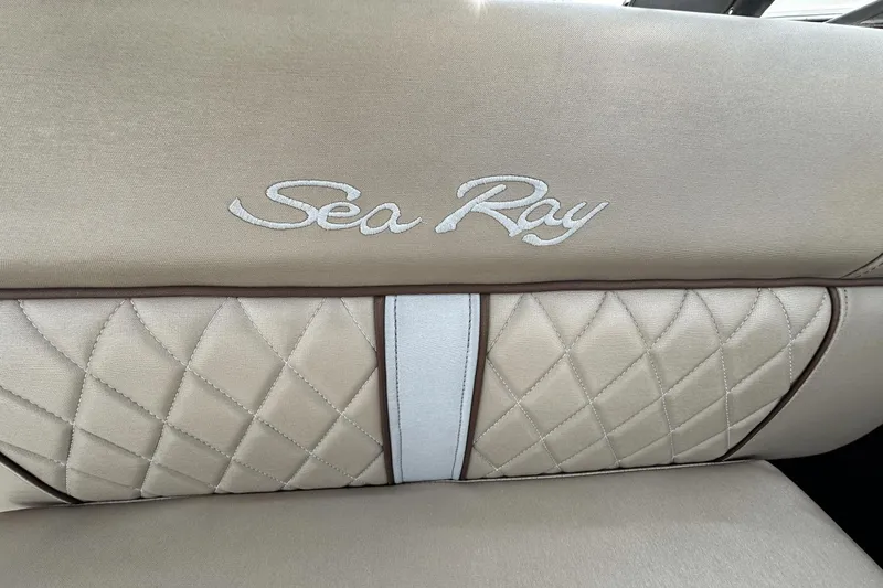 Slide: The Image of Sea Ray 290SDX-OB 2017 - 19