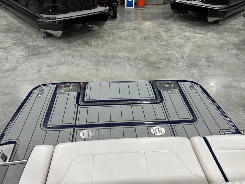 Slide: The Image of 2021 Chaparral 287 SSX boat deck with sleek design and modern features. - 5