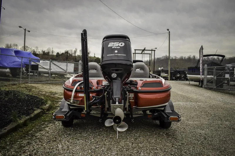 Slide: The Image of 2017 Nitro Z21 boat with 250 Pro XS engine, rear view. - 4