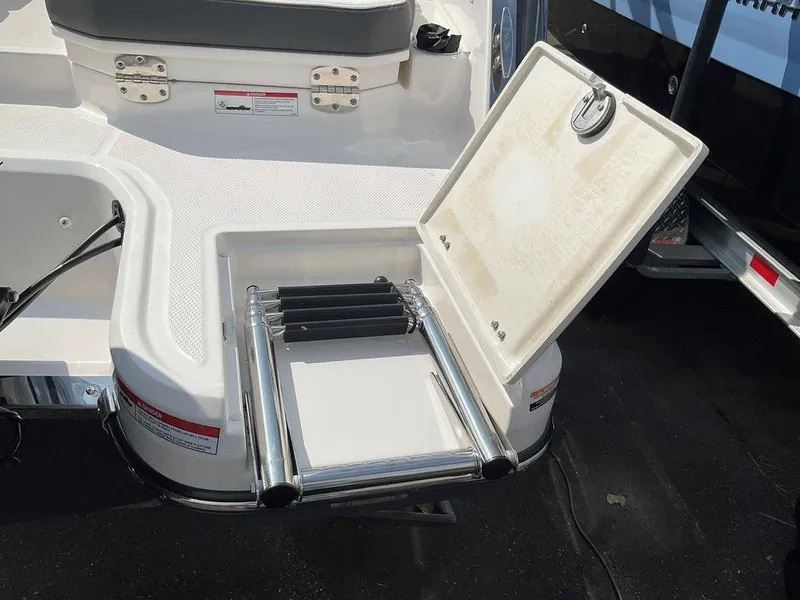 Slide: The Image of Chaparral 250 OSX 2024 - 50