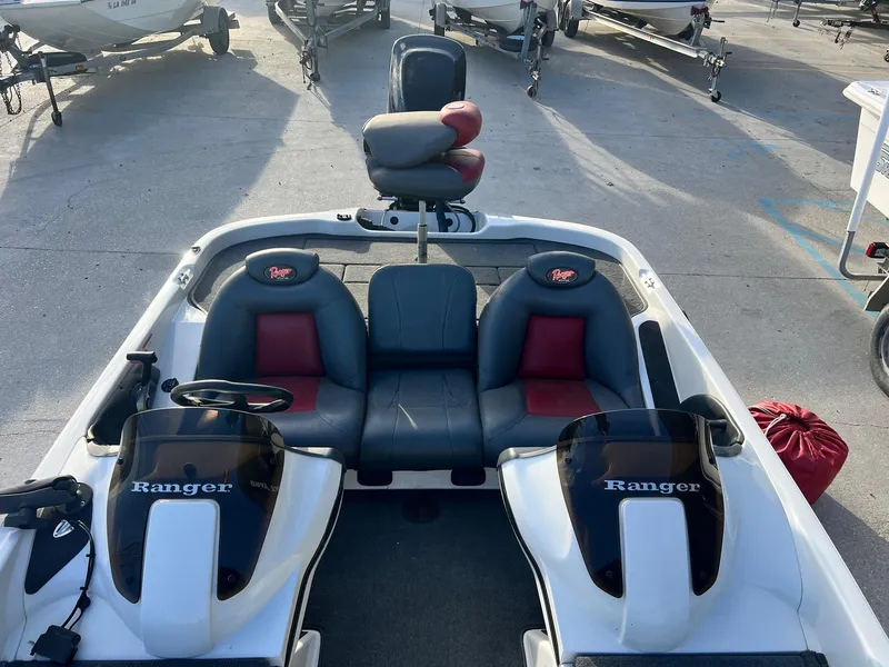Slide: The Image of 2007 Ranger 188VX boat interior with dual consoles and seating. - 5