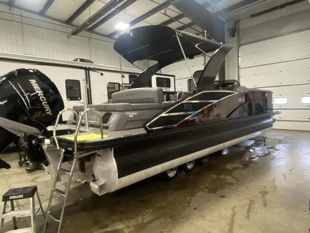 Slide: The Image of Bennington 25 RXSBA 2021 - 4