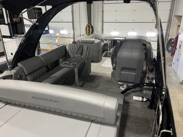 Slide: The Image of Bennington 25 RXSBA 2021 - 6