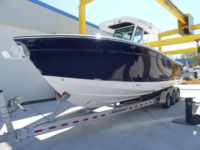 Slide: The Image of Blackfin 302CC 2024 - 8