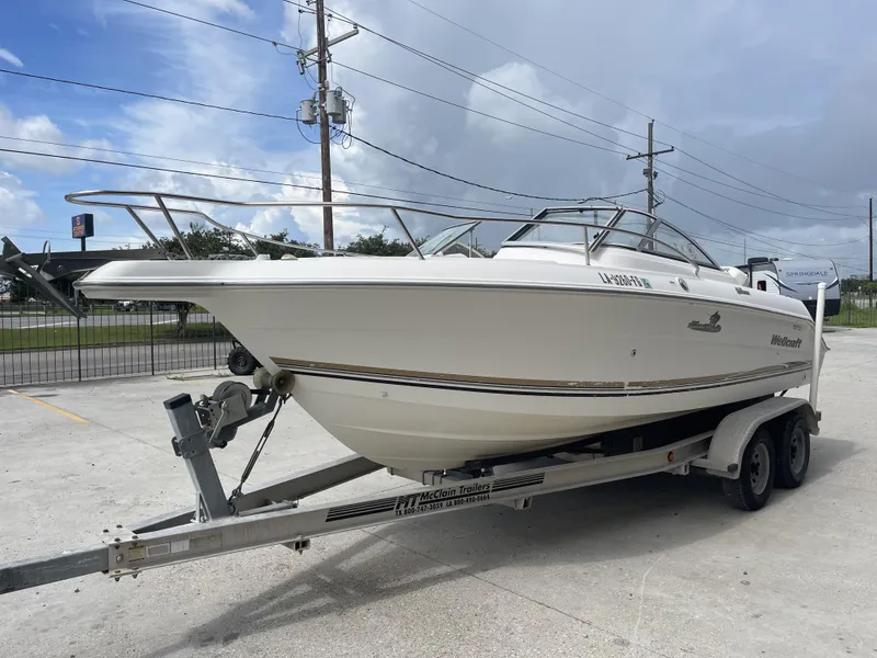 Slide: The Image of Wellcraft 210 Sportsman 2003 - 13