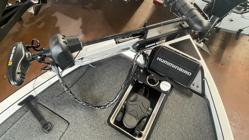 Slide: The Image of Caymas CX 19 2022 - 4