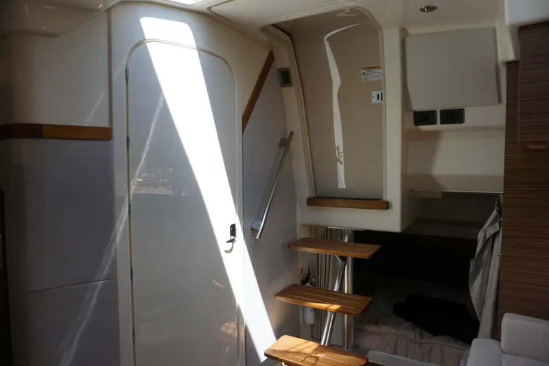 Slide: The Image of Boston Whaler 365 Conquest 2025 - 65