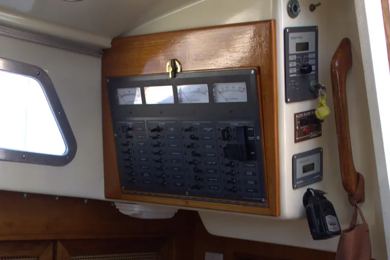 Slide: The Image of Bristol 35.5 1980 - 55