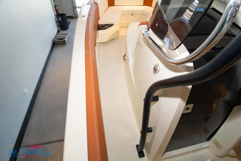 Slide: The Image of 2024 Capoforte SX280I boat interior with sleek design and modern features. - 46