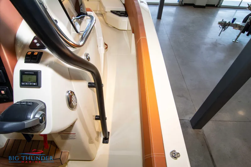 Slide: The Image of 2024 Capoforte SX280I boat interior at Big Thunder Marine showroom. - 47