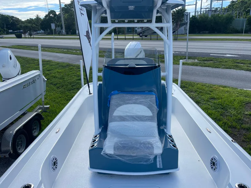 Slide: The Image of 2025 Turner Boatworks 2500 VS center console boat on display. - 9