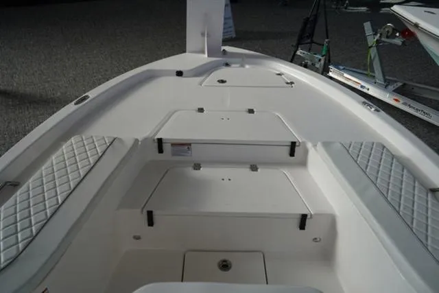 Slide: The Image of Sea Fox 231 Bay Fox 2024 - 28