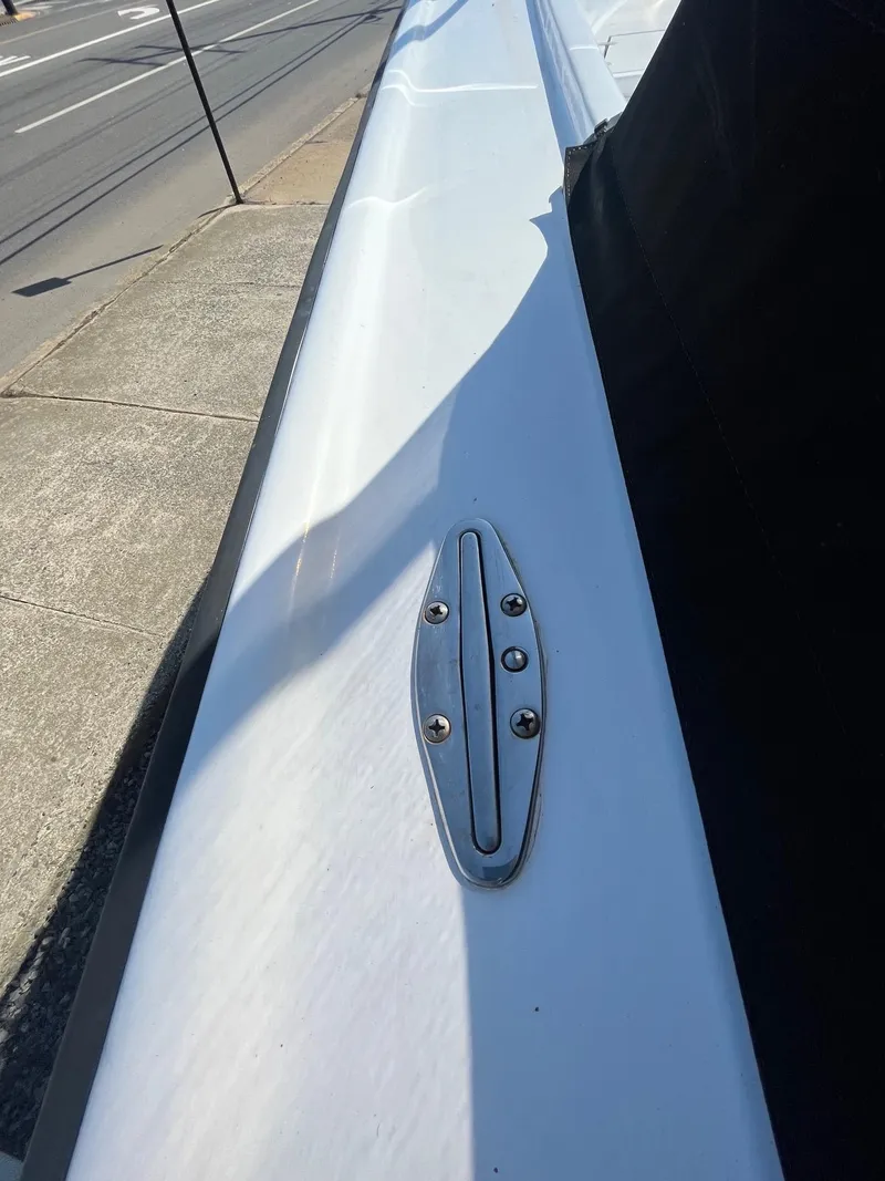 Slide: The Image of 1968 Wahoo Alglas 25 boat deck with stainless steel cleat. - 16