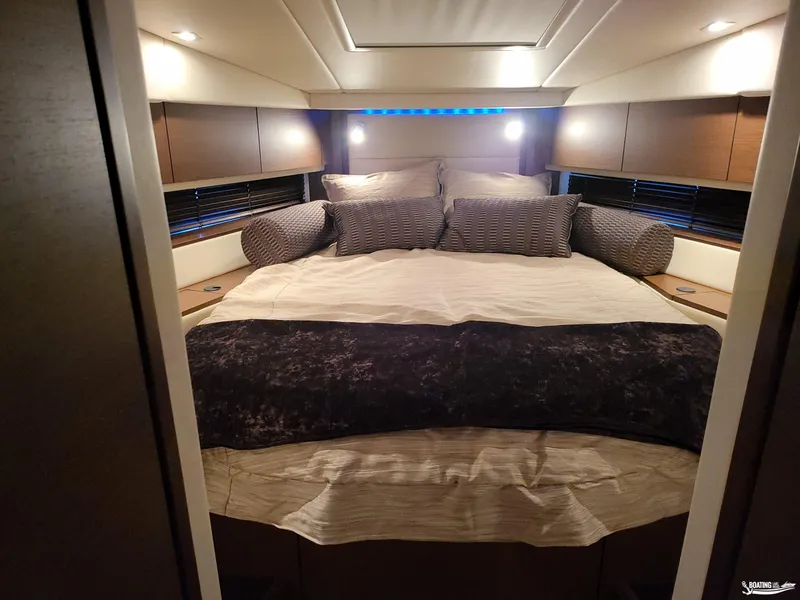 Slide: The Image of Sea Ray 450 Sundancer ZEUS 2012 - 33