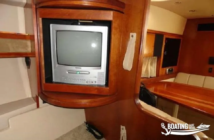 Slide: The Image of Cruisers 3470 Express 2003 - 26