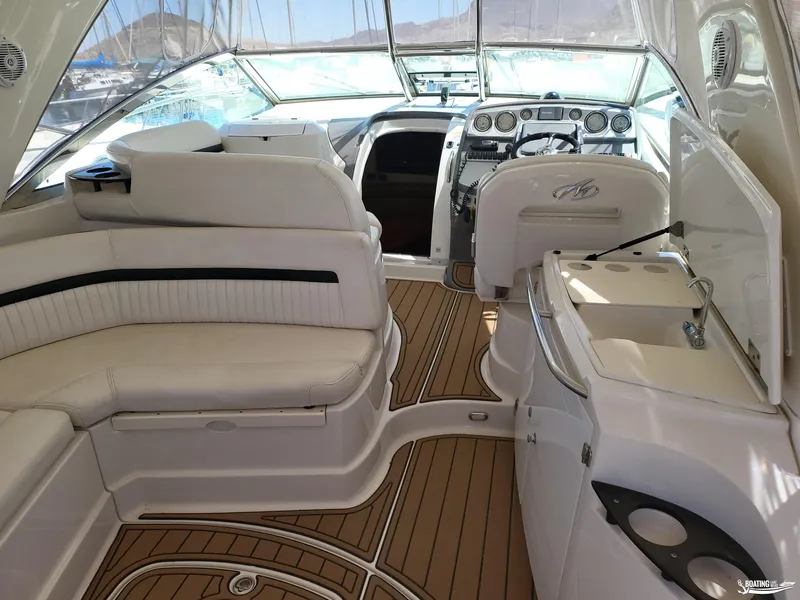 Slide: The Image of Monterey 350 Sport Yacht 2008 - 20