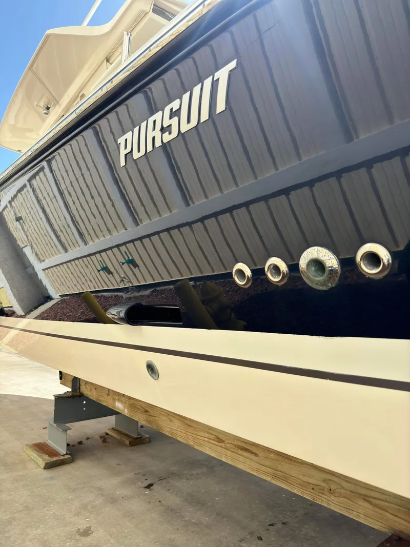 Slide: The Image of Pursuit S 408 Sport 2017 - 24