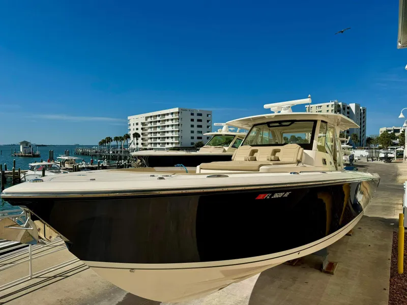 Slide: The Image of Pursuit S 408 Sport 2017 - 3