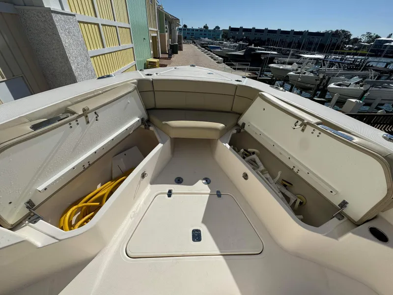 Slide: The Image of Pursuit S 408 Sport 2017 - 33