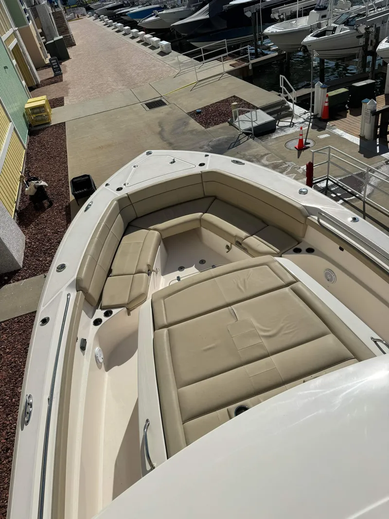 Slide: The Image of Pursuit S 408 Sport 2017 - 35