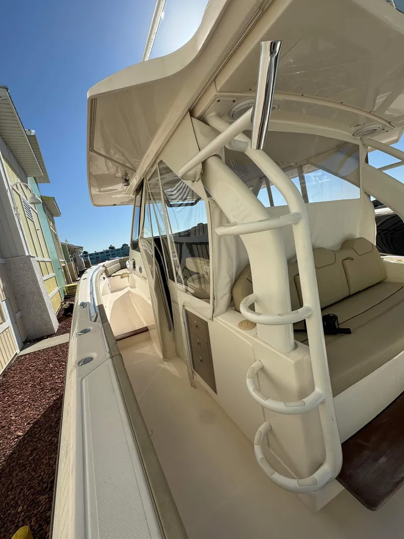 Slide: The Image of Pursuit S 408 Sport 2017 - 42