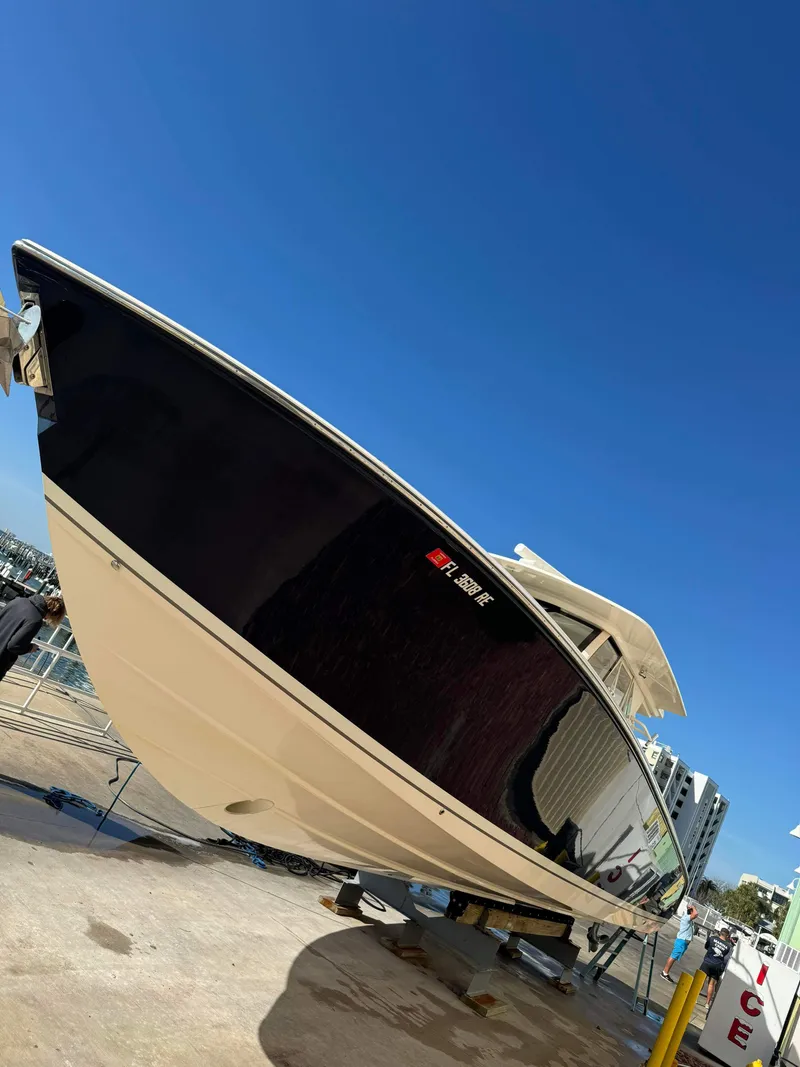 Slide: The Image of Pursuit S 408 Sport 2017 - 6