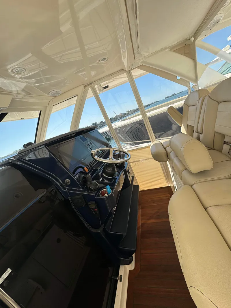 Slide: The Image of Pursuit S 408 Sport 2017 - 62