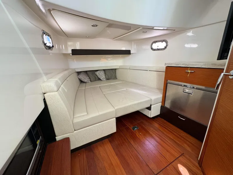 Slide: The Image of Pursuit S 408 Sport 2017 - 69