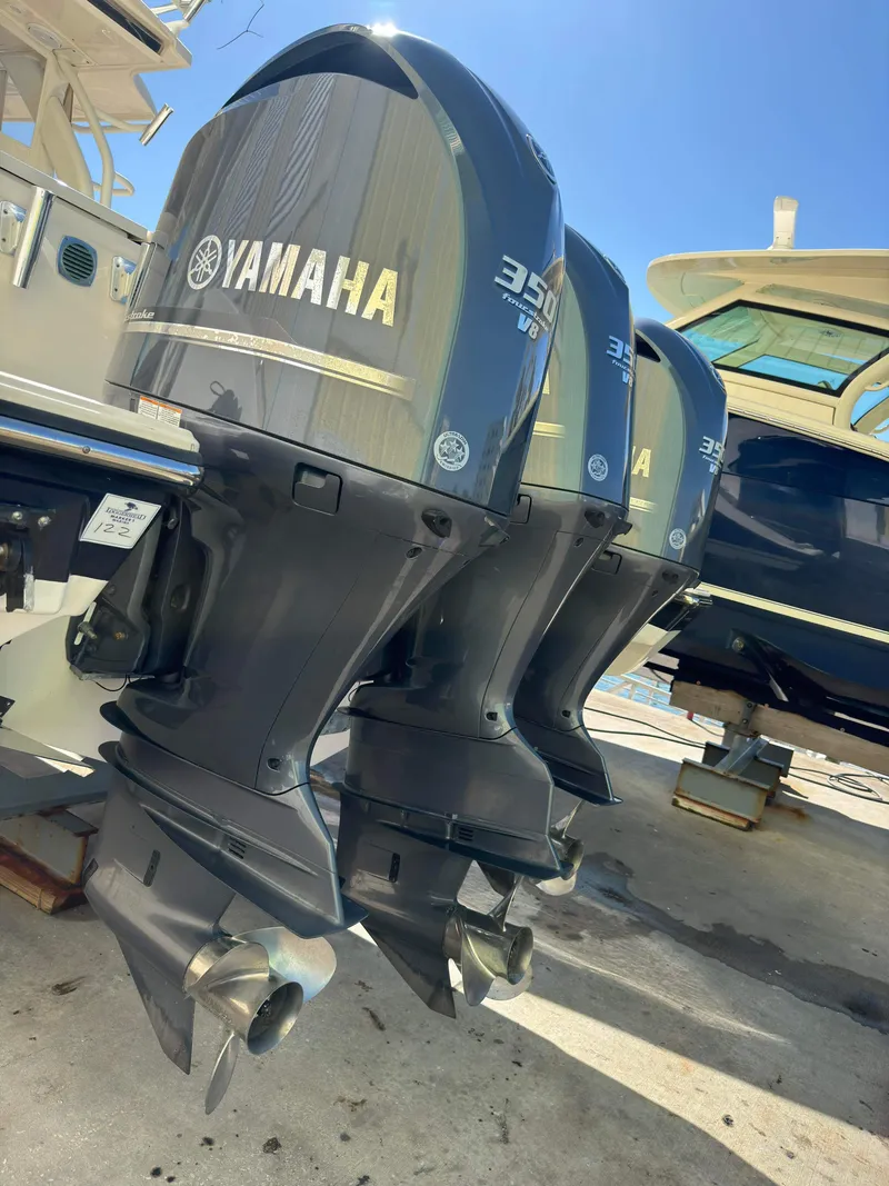 Slide: The Image of Pursuit S 408 Sport 2017 - 73