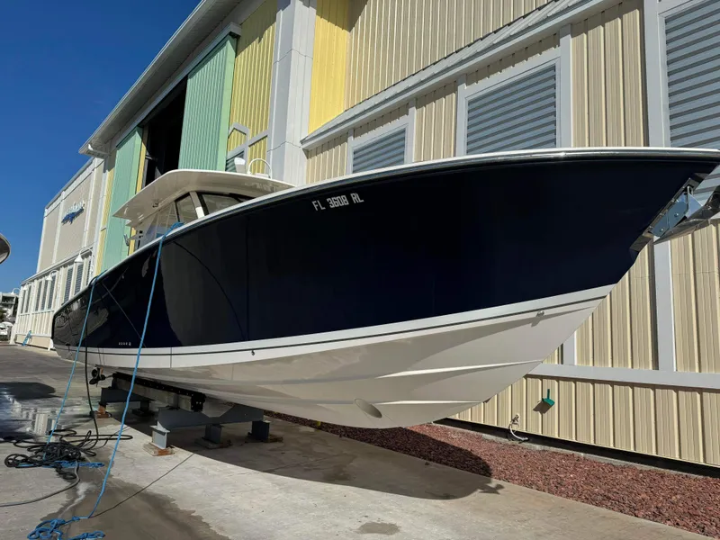 Slide: The Image of Pursuit S 408 Sport 2017 - 8